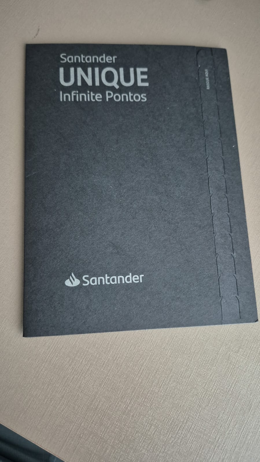 Santander Unique envelope, como chega unboxing